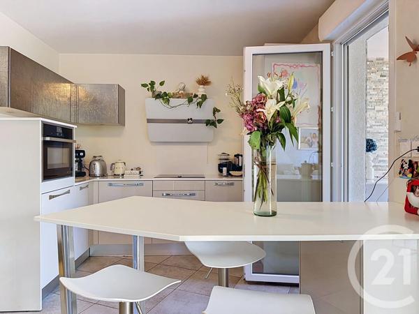 Appartement F3 à vendre  3 pièces - 96,90 m 2   ANTIBES  - 06