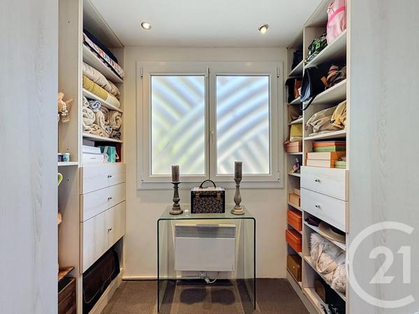 Appartement F3 à vendre  3 pièces - 96,90 m 2   ANTIBES  - 06