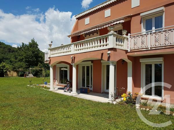 Appartement F3 à vendre  3 pièces - 96,90 m 2   ANTIBES  - 06