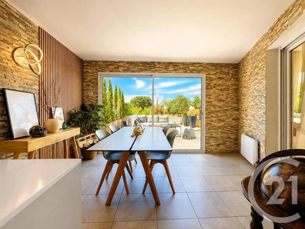Appartement F3 à vendre  3 pièces - 96,90 m 2   ANTIBES  - 06