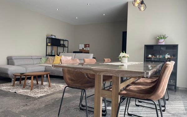 Maison à vendre    4 pièces •  Montélimar