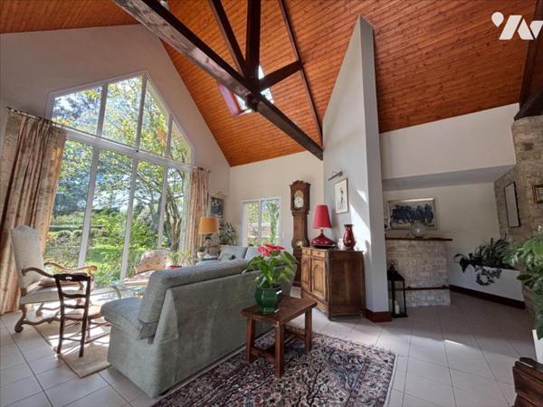 GRANDE MAISON D'ARCHITECTE A VALOGNES