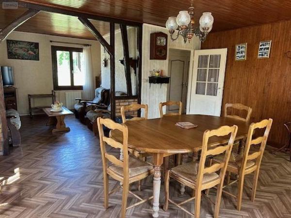 Maison à vendre à Neufchâtel-en-Bray en Seine-Maritime (76270), ref : H625