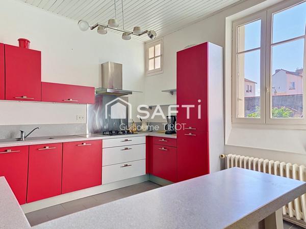 Appartement en duplex quartier République