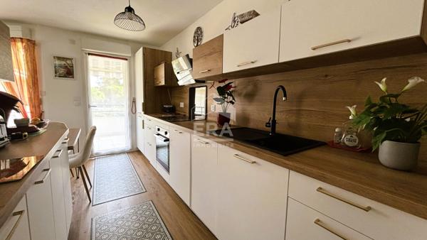 PORT FREJUS Appartement 3 pièces avec garage