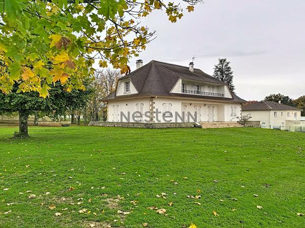 Propriété rare conjuguant maison familiale et ancienne grange à seulement 15 minutes de Limoges