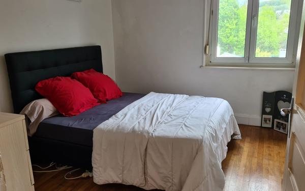 Immeuble à vendre    5 pièces •  Champigneulles