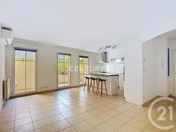 Appartement F4 à vendre  4 pièces - 80,06 m 2   AUBAGNE  - 13