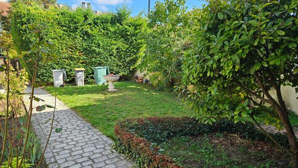 Maison à SARTROUVILLE, 78500 - 5 pièces 101m²