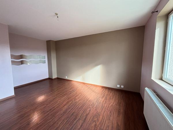 Belle maison 4 chambres rénovée proche centre de La Flèche !