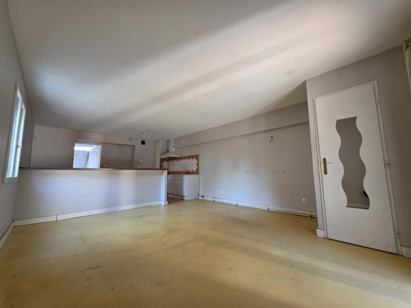 Maison 8 pièces - 239 m²