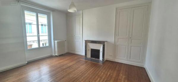 Location - Maison La Ferté-Bernard 72400 7 pièces 143 m 2 346 m 2