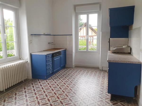 Location - Maison La Ferté-Bernard 72400 7 pièces 143 m 2 346 m 2