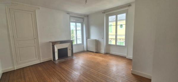 Location - Maison La Ferté-Bernard 72400 7 pièces 143 m 2 346 m 2