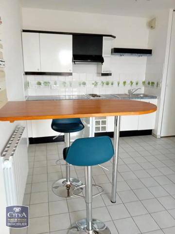 Appartement à louer 2 pièces 41.1m² Valenciennes (59300)
