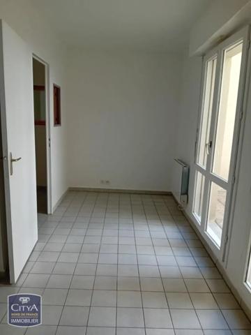 Appartement à louer 2 pièces 41.1m² Valenciennes (59300)