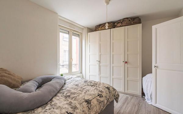 Appartement à vendre    2 pièces • 42 m2 Reims