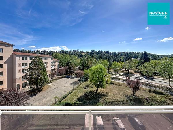 Appartement  Saint-Just-Saint-Rambert - 4 pièces avec ascenceur - 87.71m² - parking et cave