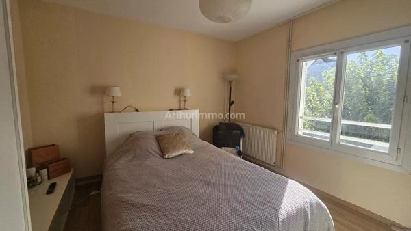 Vente Maison 6 pièces 126 m2 à Morestel