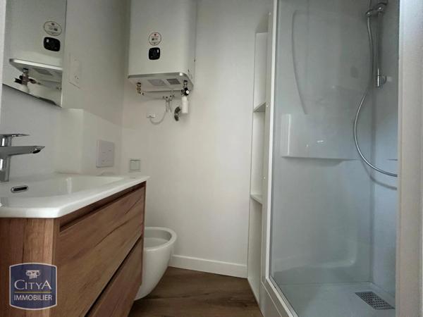 Appartement à louer 1 pièce 15.04m² Cambrai (59400)