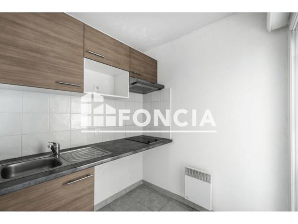 Location Studio 27.77 m² - 140 QUAI DE LA BANQUIERE Saint Andre De La Roche 06730
