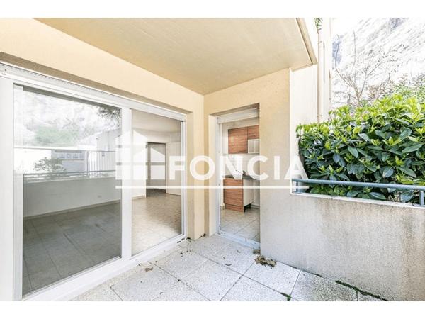 Location Studio 27.77 m² - 140 QUAI DE LA BANQUIERE Saint Andre De La Roche 06730