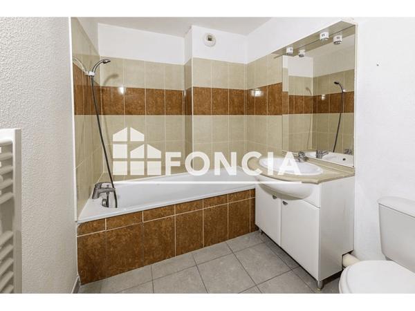 Location Studio 27.77 m² - 140 QUAI DE LA BANQUIERE Saint Andre De La Roche 06730