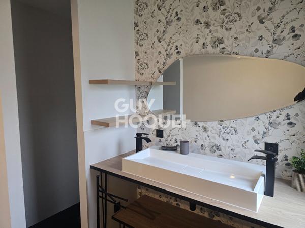 Maison Meublée Lachapelle Sous Aubenas 4 pièce(s) 124.65 m2