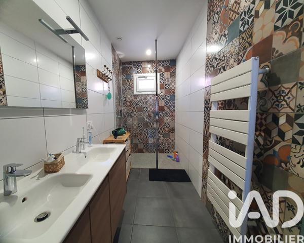 Maison à vendre 5 pièces 103 m² Essarts-en-Bocage