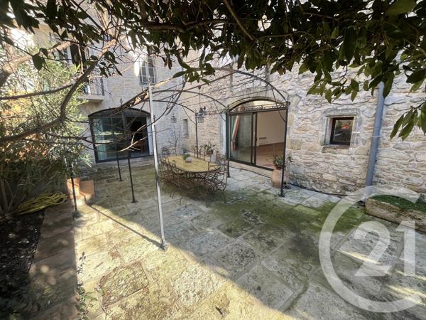 Maison à vendre  8 pièces - 322,60 m2 CLARENSAC - 30