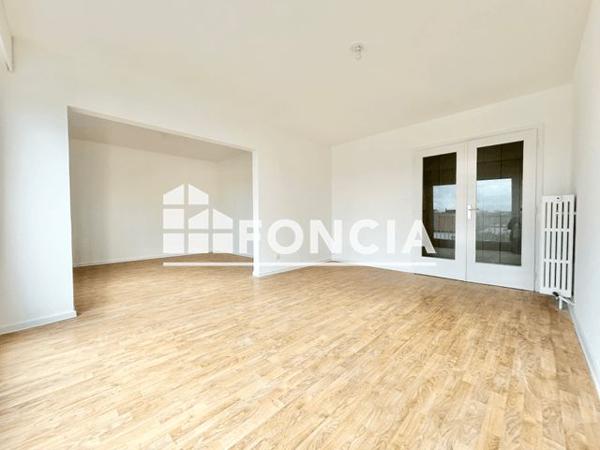 Location Appartement 4 pièces 76.1 m² - 6 RUE MEURISSE Montigny Les Metz 57950