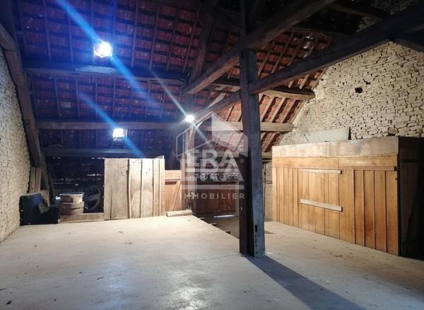 Maison Vallerois Le Bois 6 pièce(s) 183 m2