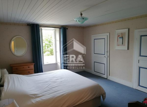 Maison Vallerois Le Bois 6 pièce(s) 183 m2
