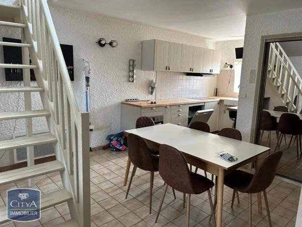 Appartement à louer 2 pièces 46.64m² Châlons-en-Champagne (51000)