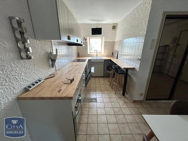 Appartement à louer 2 pièces 46.64m² Châlons-en-Champagne (51000)