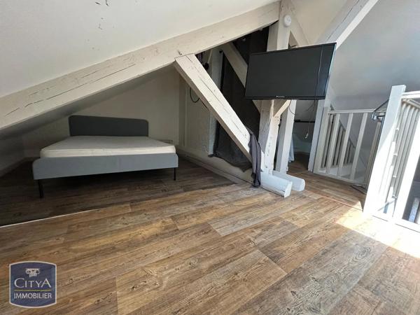 Appartement à louer 2 pièces 46.64m² Châlons-en-Champagne (51000)
