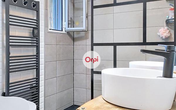 Maison à vendre    5 pièces • 137,30 m2 Elven