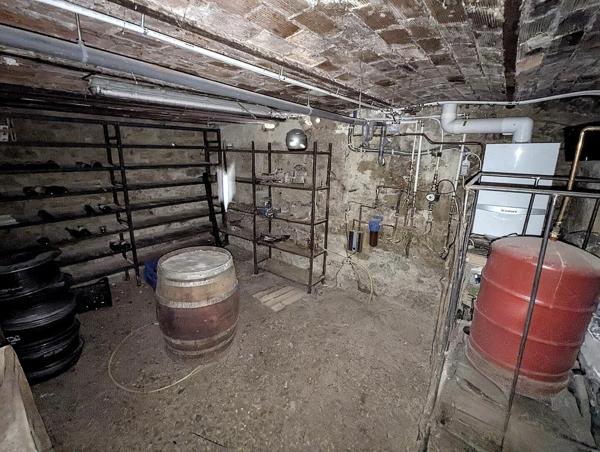 Immeuble 1 commerce + 4 appartements