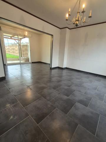 Maison à vendre 6 pièces 93m² Cambrai (59400)