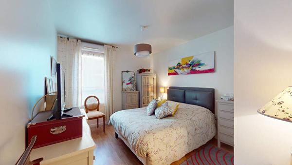 Bel Appartement 3 pièces de 55.71 m² en bords de Seine avec un beau balcon