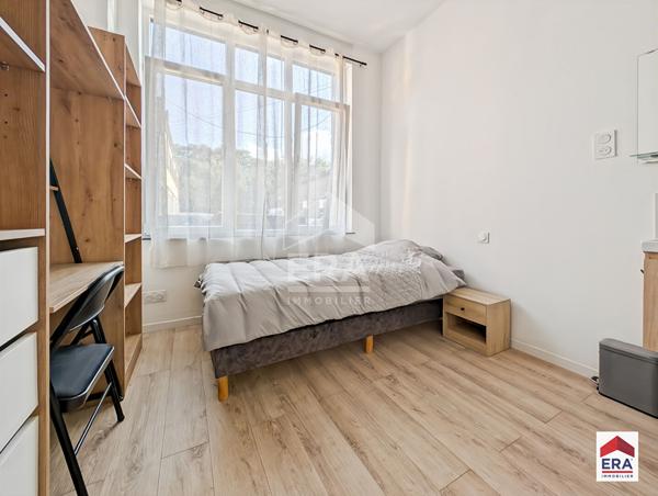 Chambre meublée avec salle d'eau privative - Roubaix