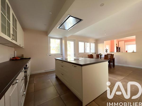 Maison à vendre 7 pièces 244,23 m² Aurec-sur-Loire