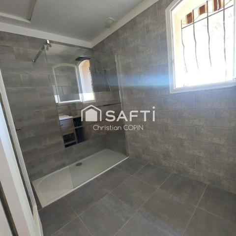 VILLA DE PLEIN PIED DE 116M2 À SAINT CYR SUR MER