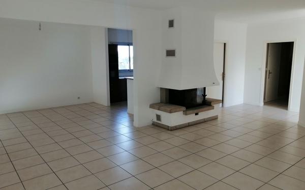 Maison à vendre    4 pièces •  Langueux