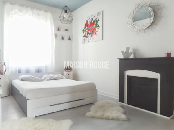 SAINT-BRIEUC - Maison de caractère rénovée avec jardin et garage, à deux pas du centre-ville