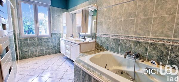 Maison à vendre 6 pièces 218 m² Bonnières-sur-Seine