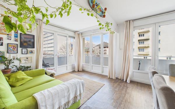 Appartement à vendre    3 pièces • 68,34 m2 Chambéry