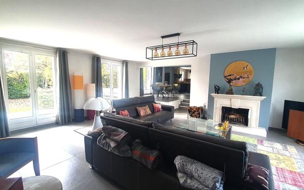 Maison à vendre    7 pièces •  Lésigny