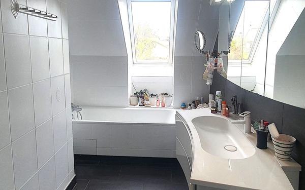 Maison à vendre    7 pièces •  Lésigny