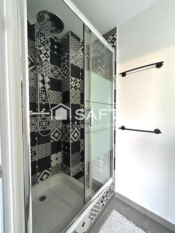 Maison individuelle 7 pièces de 202 m², 5 chambres